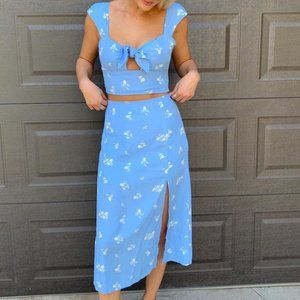 Blue and White Floral Set